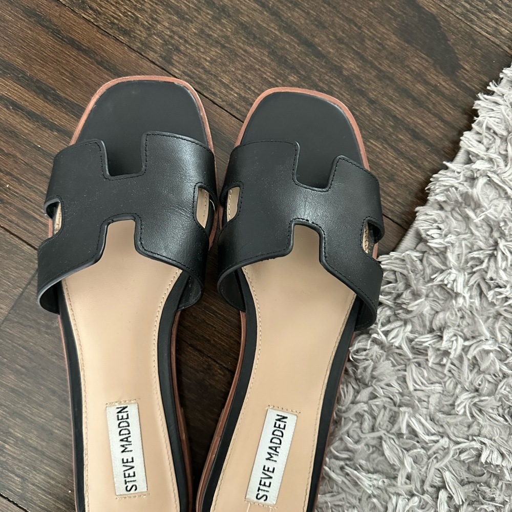 Steve Madden Black Slide Sandals with H Design